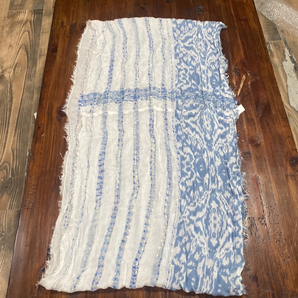Infinity scarf NWT - Picture 2 of 5